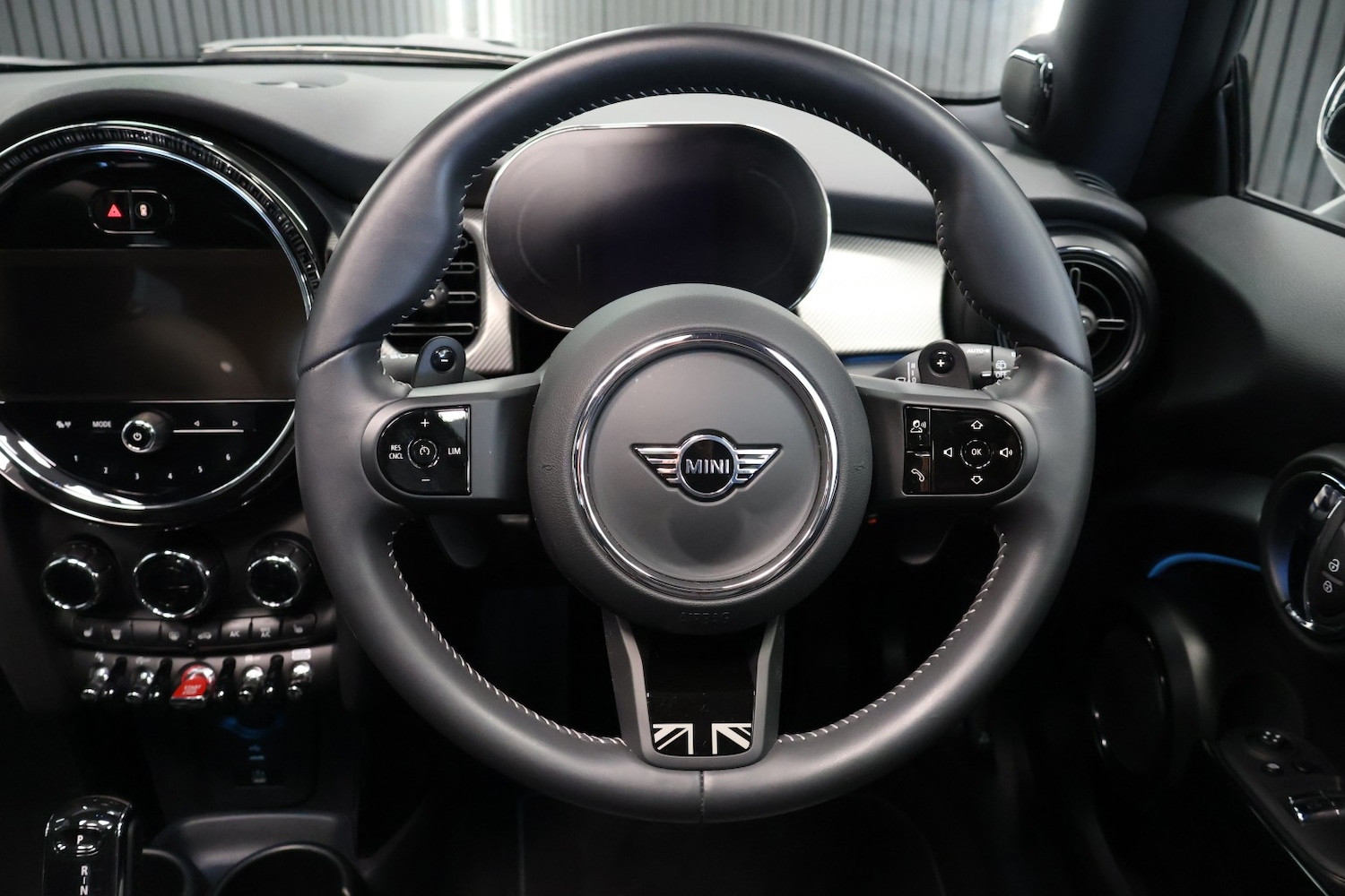 Used MINI Hatch 2023 for sale - 77595286: Photo 24