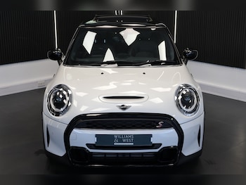 Used MINI Hatch 2023 for sale - 77595286: Photo