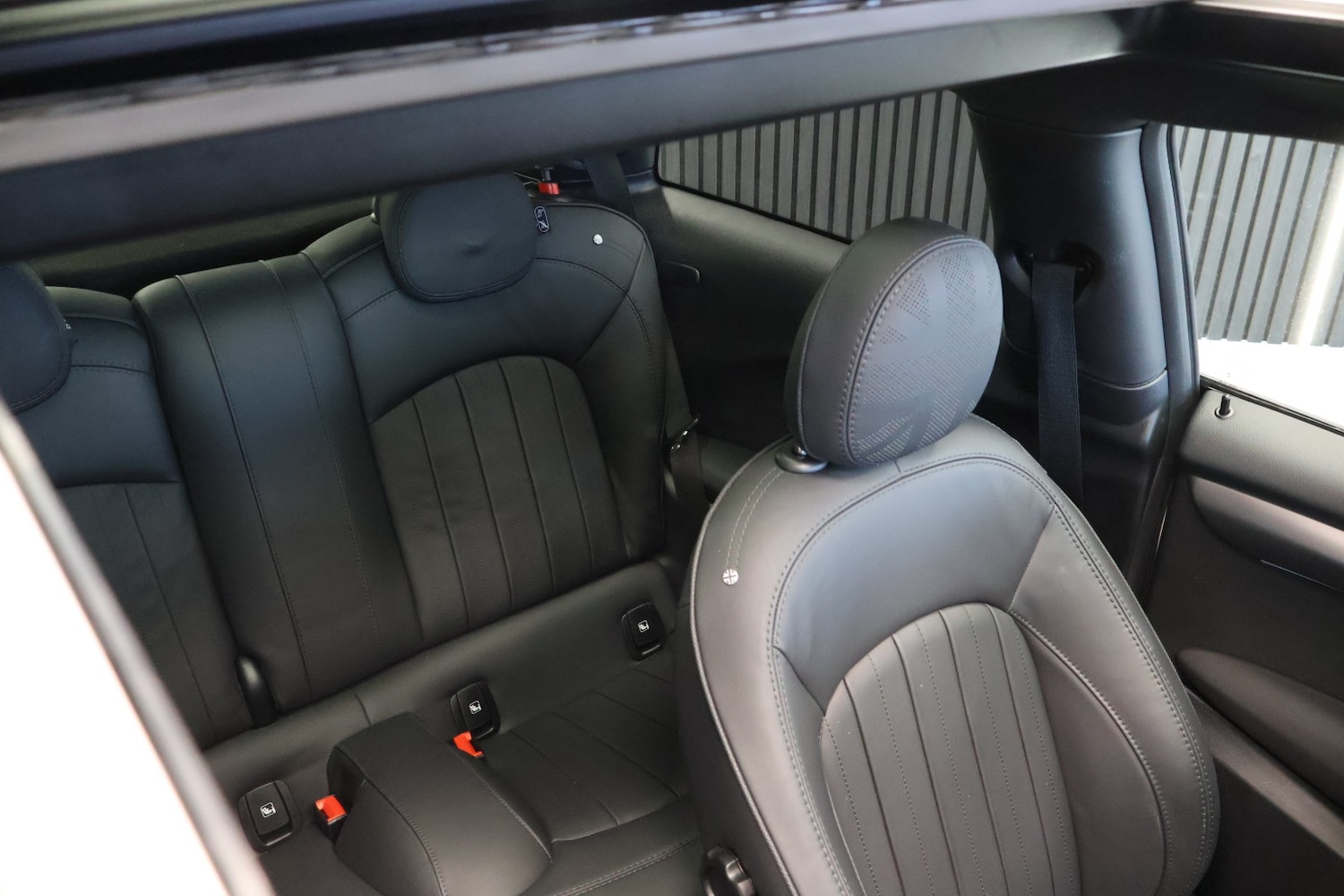 Used MINI Hatch 2023 for sale - 77595286: Photo 42