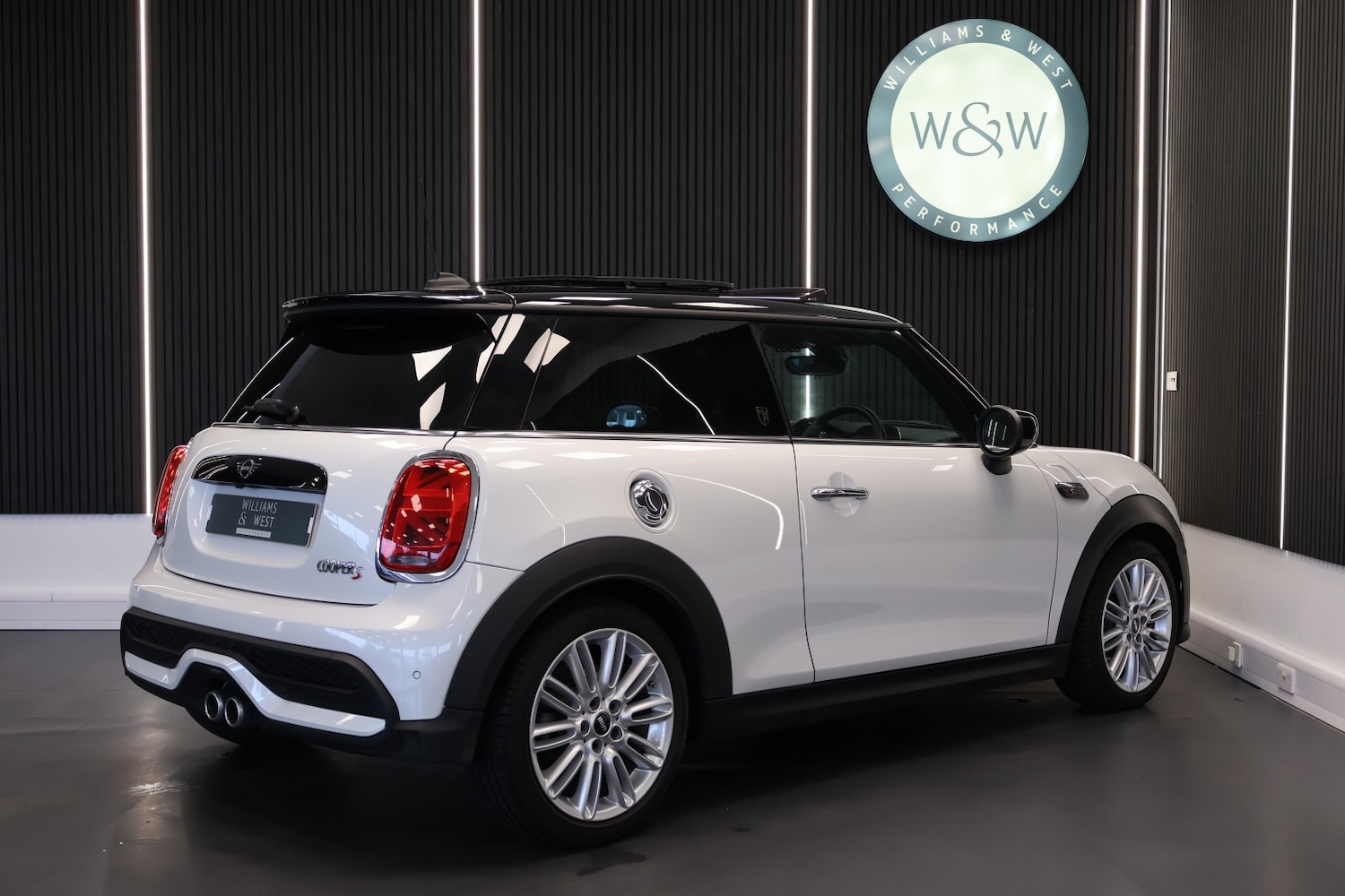 Used MINI Hatch 2023 for sale - 77595286: Photo 8