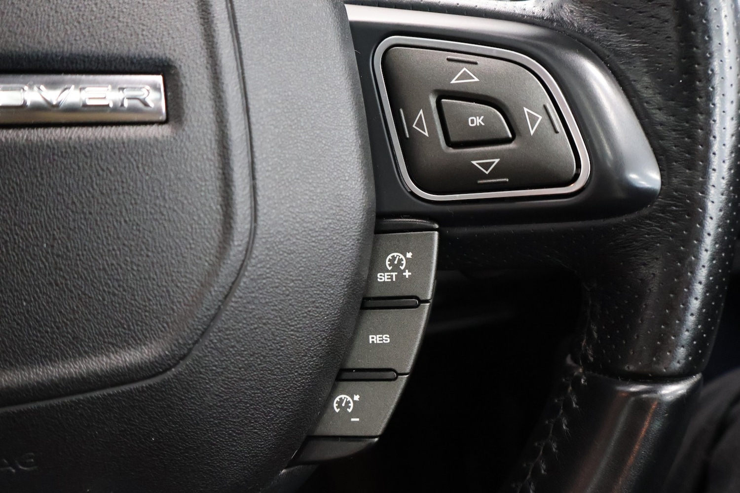 Used Land Rover Range Rover Evoque 2011 for sale - 77681792: Photo 27