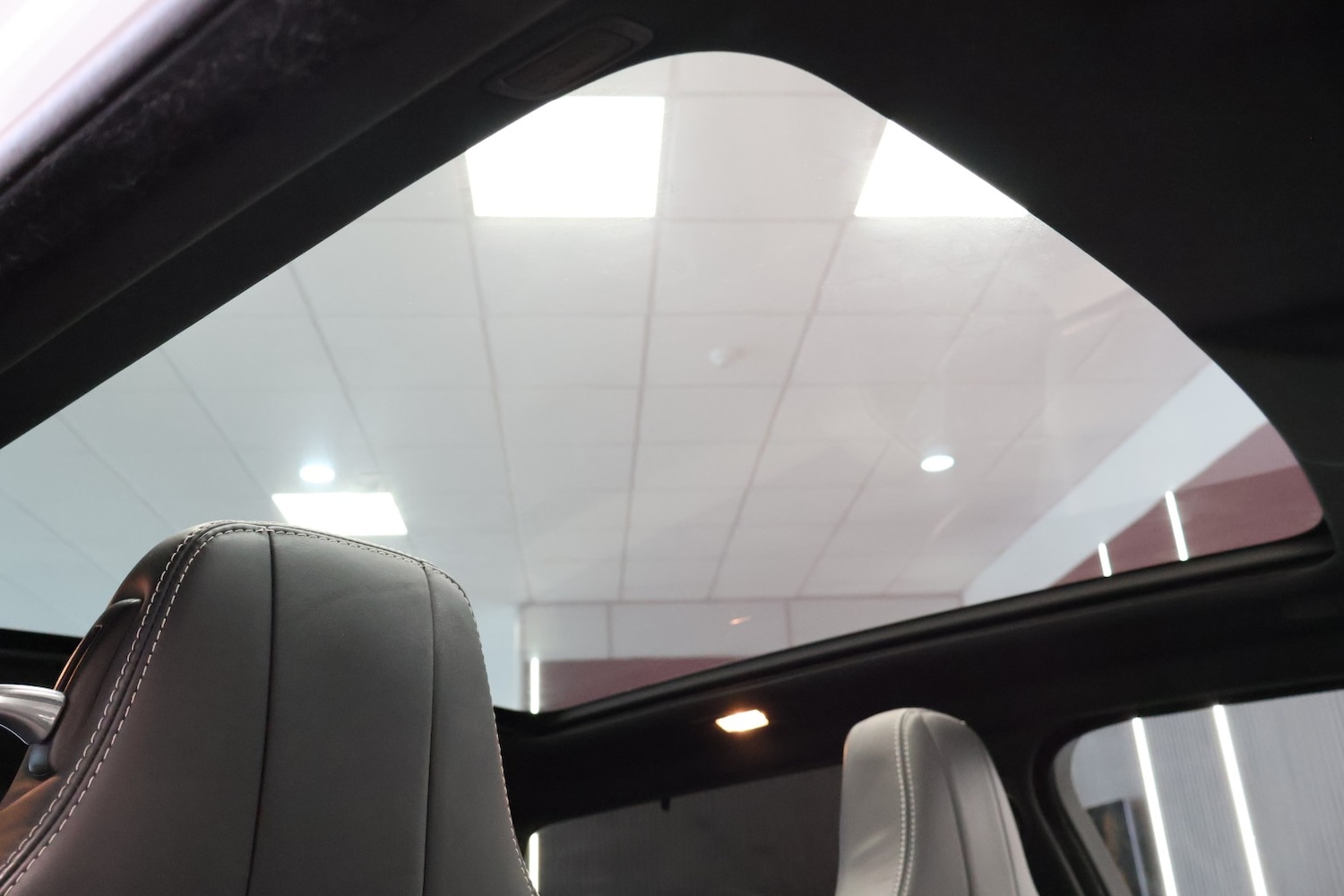 Used Land Rover Range Rover Evoque 2011 for sale - 77681792: Photo 31