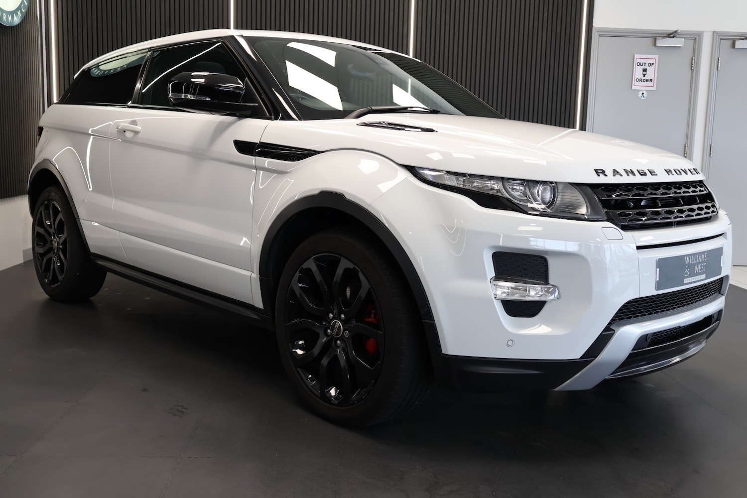 Used Land Rover Range Rover Evoque 2011 for sale - 77681792: Photo 4