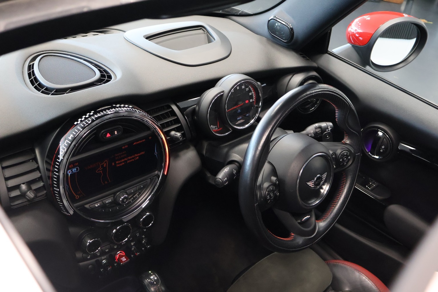 Used MINI Hatch 2017 for sale - 77931273: Photo 2