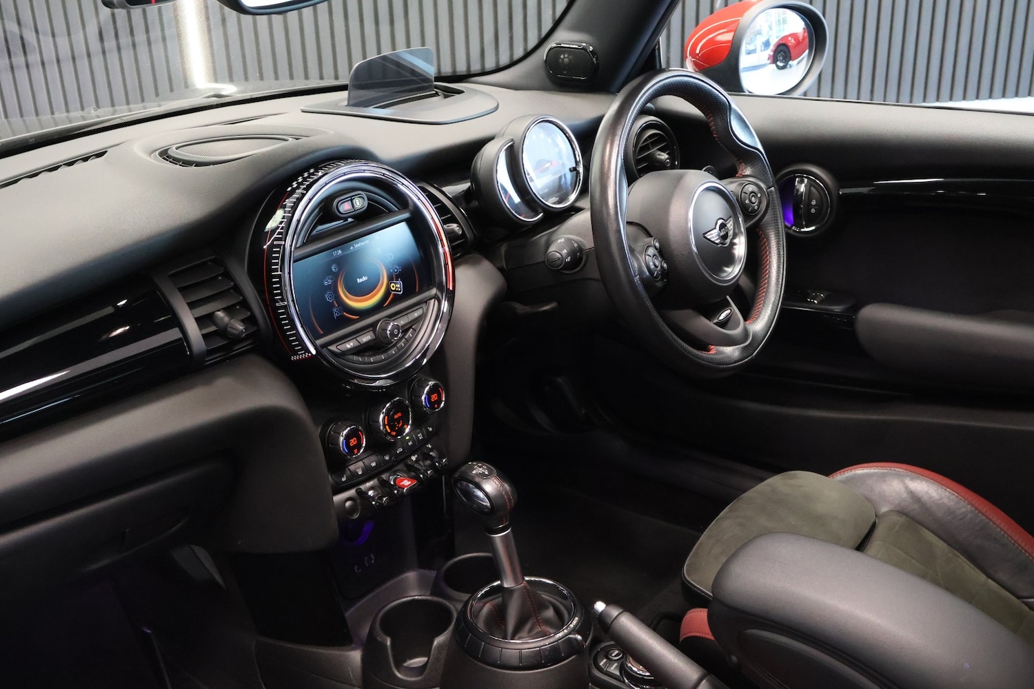 Used MINI Hatch 2017 for sale - 77931273: Photo 28