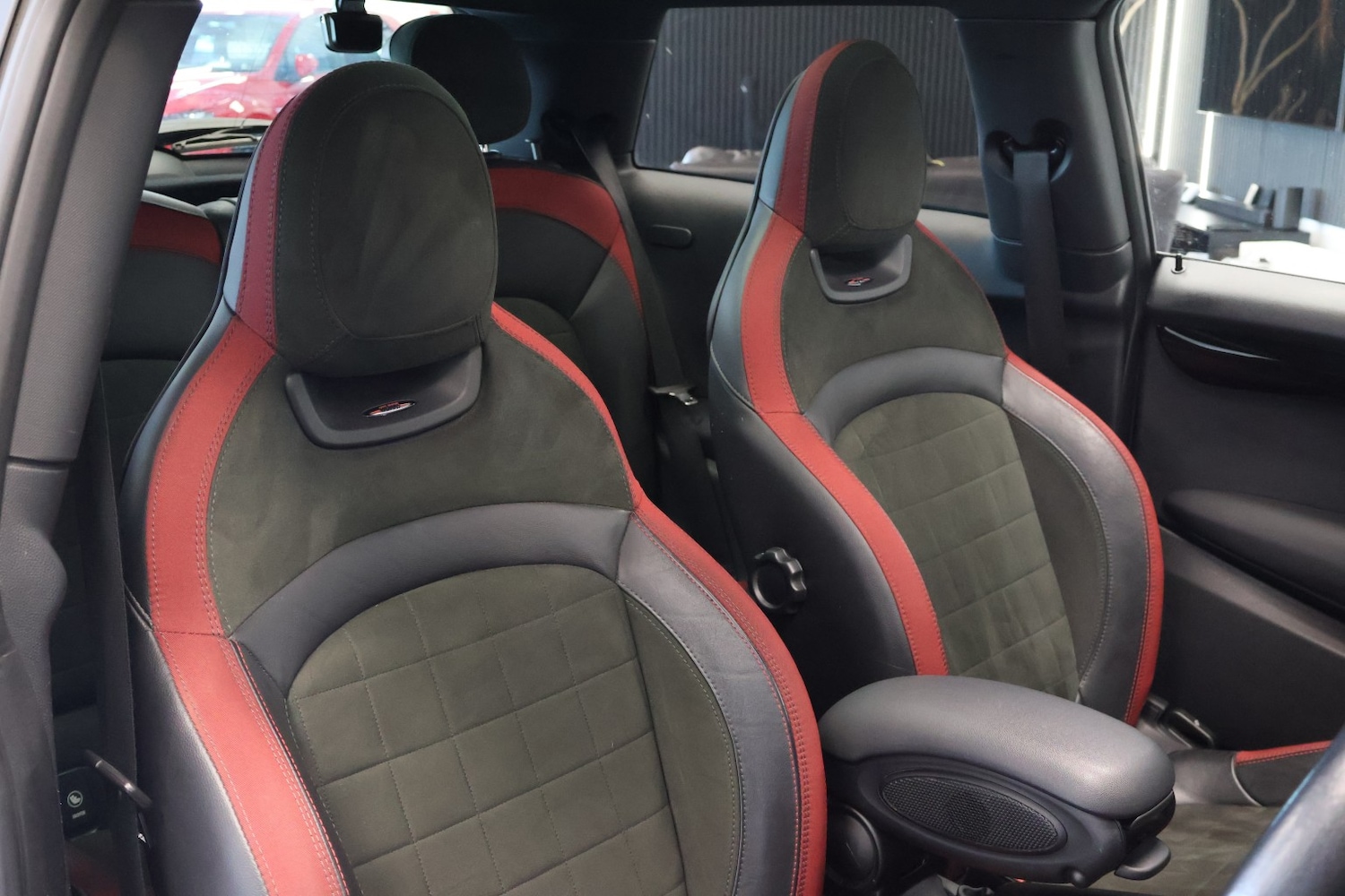 Used MINI Hatch 2017 for sale - 77931273: Photo 32