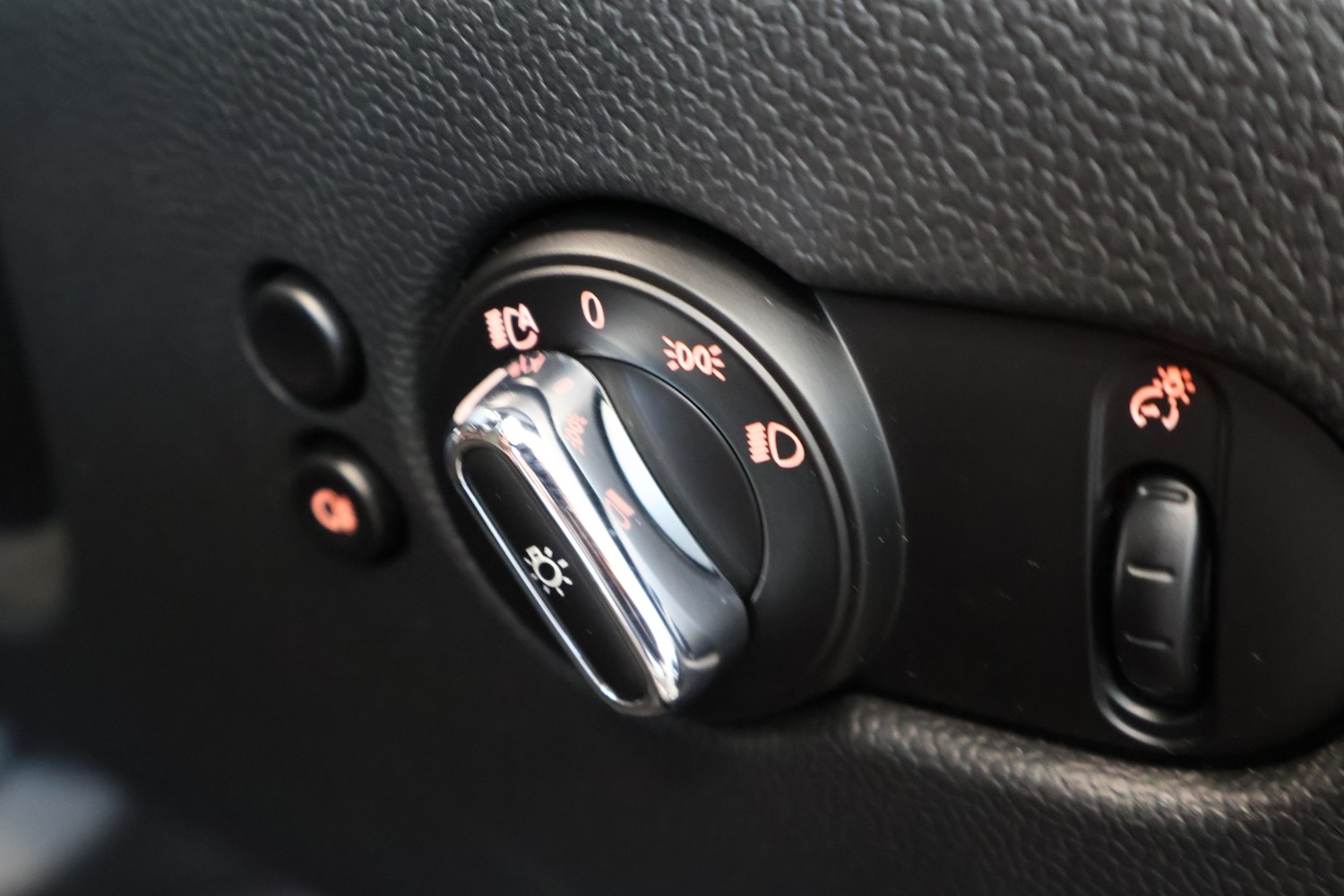 Used MINI Hatch 2017 for sale - 77931273: Photo 45