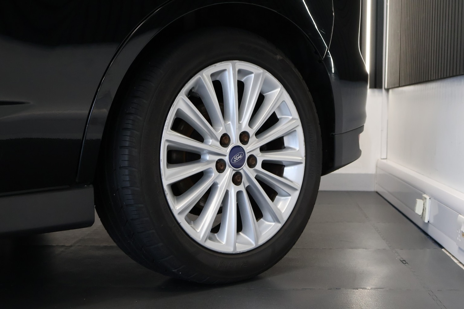 Used Ford C-Max 2016 for sale - 77636910: Photo 11