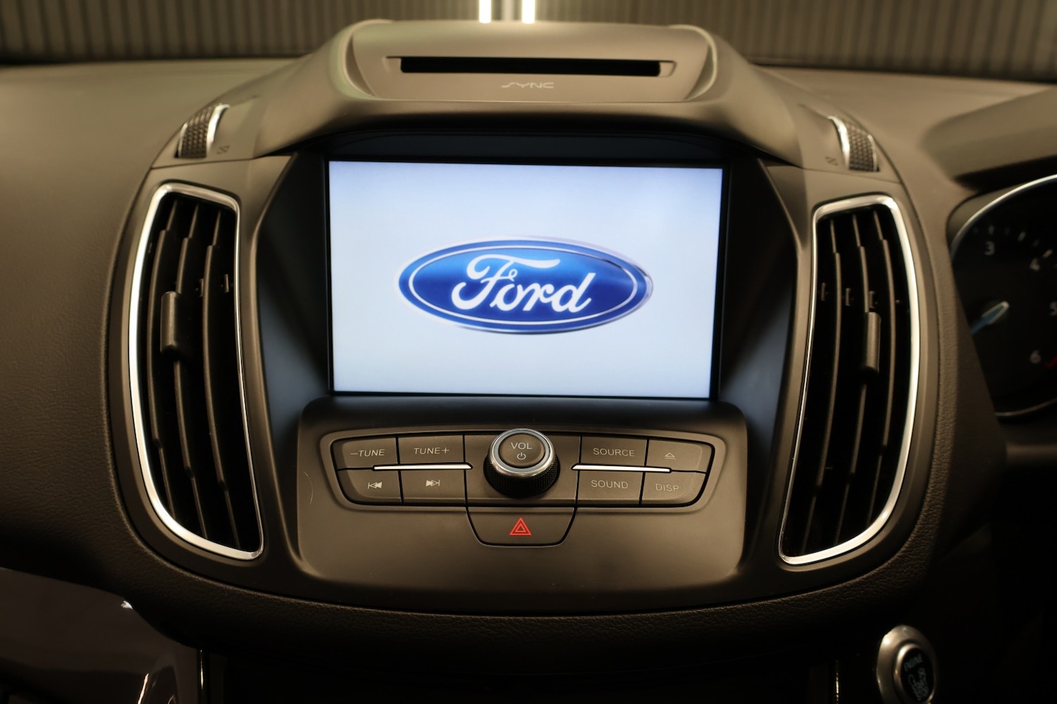 Used Ford C-Max 2016 for sale - 77636910: Photo 16