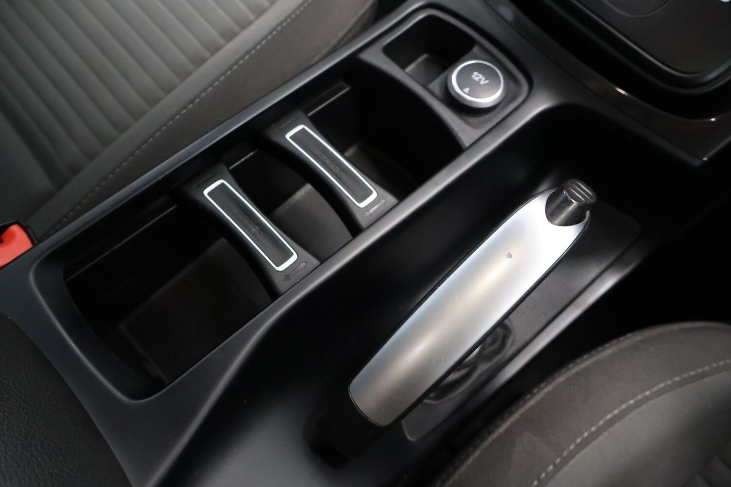 Used Ford C-Max 2016 for sale - 77636910: Photo 22