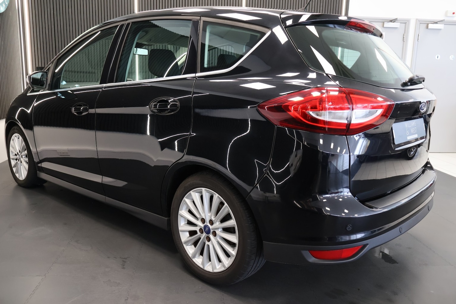 Used Ford C-Max 2016 for sale - 77636910: Photo 7