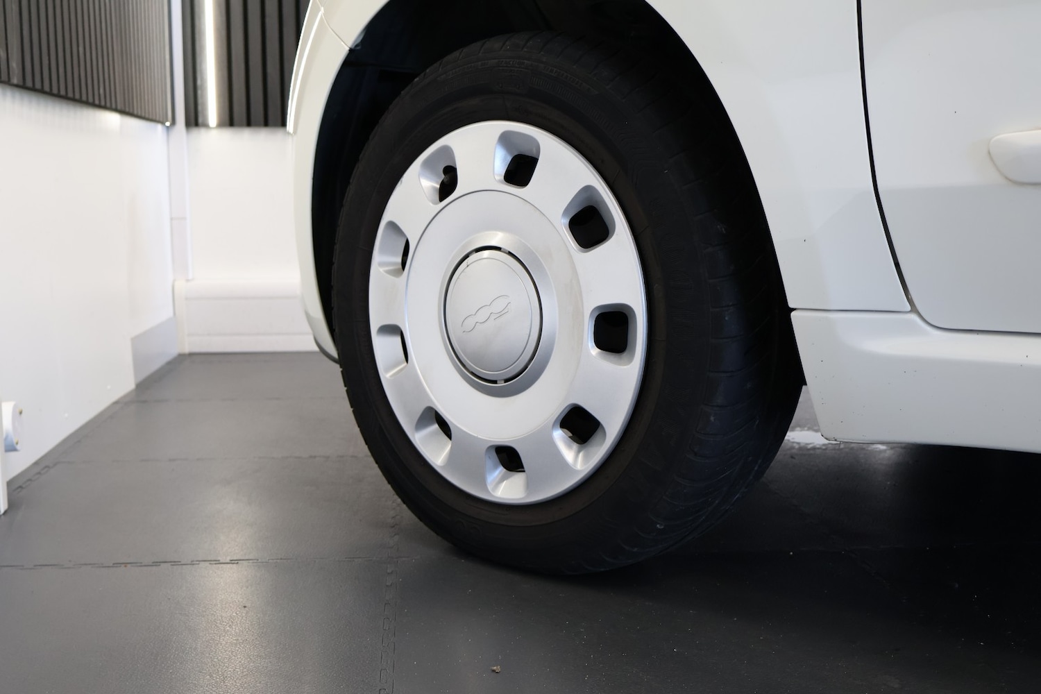 Used Fiat 500 2010 for sale - 77656409: Photo 11