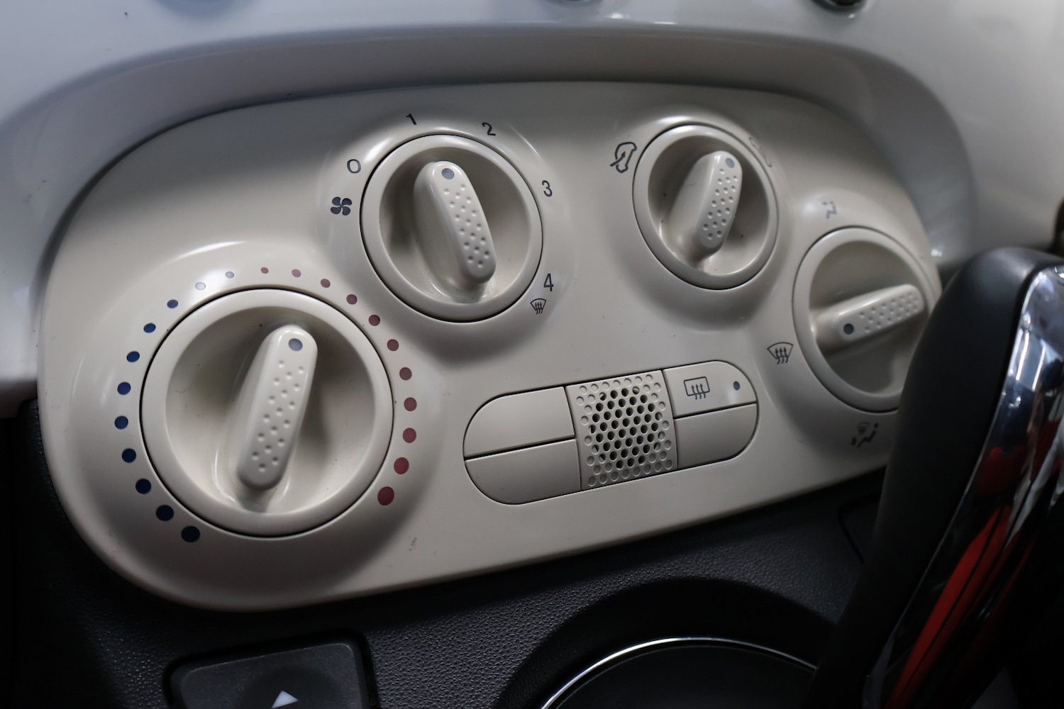 Used Fiat 500 2010 for sale - 77656409: Photo 19