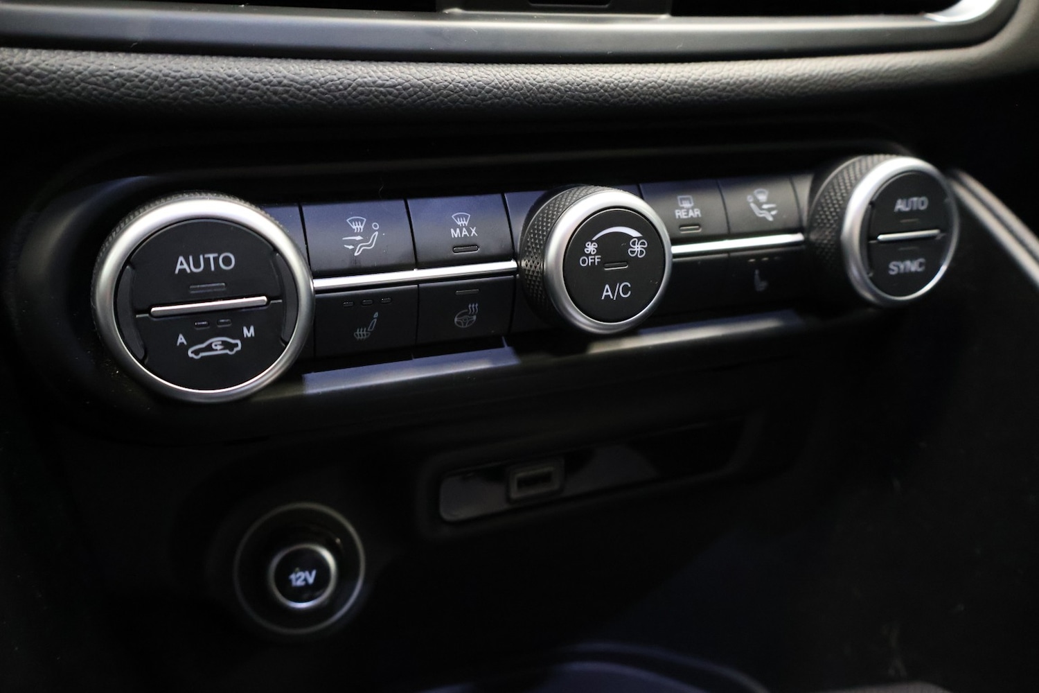 Used Alfa Romeo Giulia 2022 for sale - 77707336: Photo 22