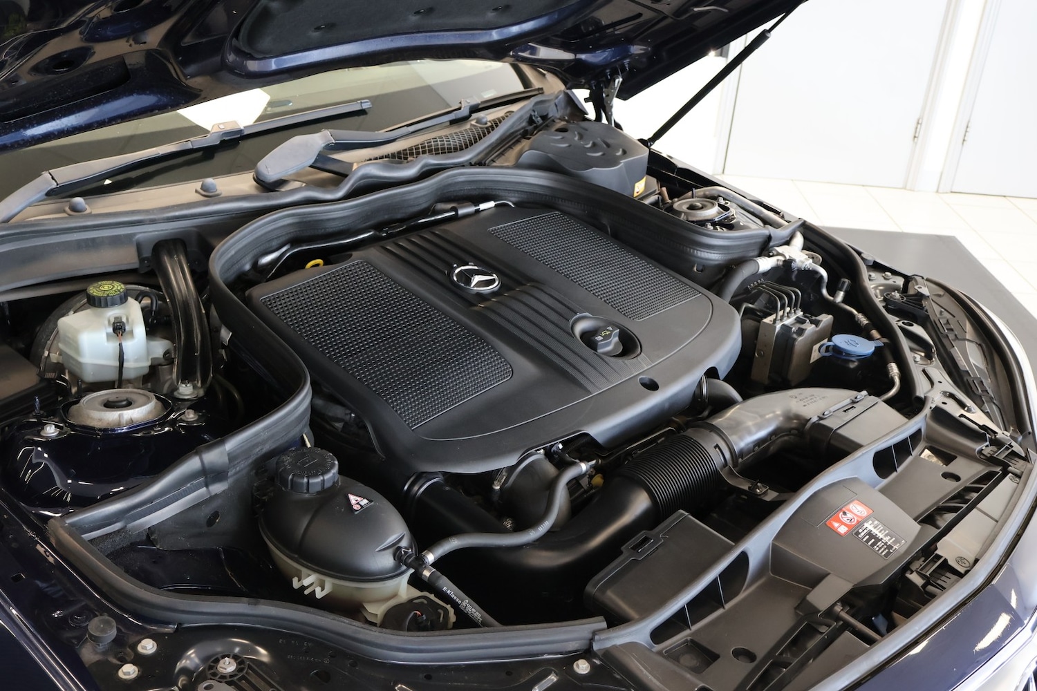 Used Mercedes-Benz E Class 2014 for sale - 78070594: Photo 17