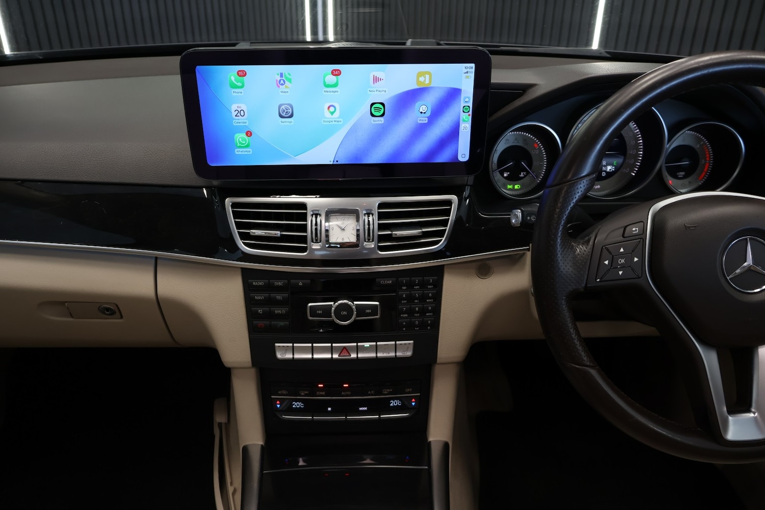 Used Mercedes-Benz E Class 2014 for sale - 78070594: Photo 33