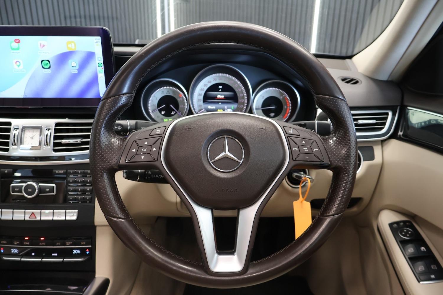 Used Mercedes-Benz E Class 2014 for sale - 78070594: Photo 38