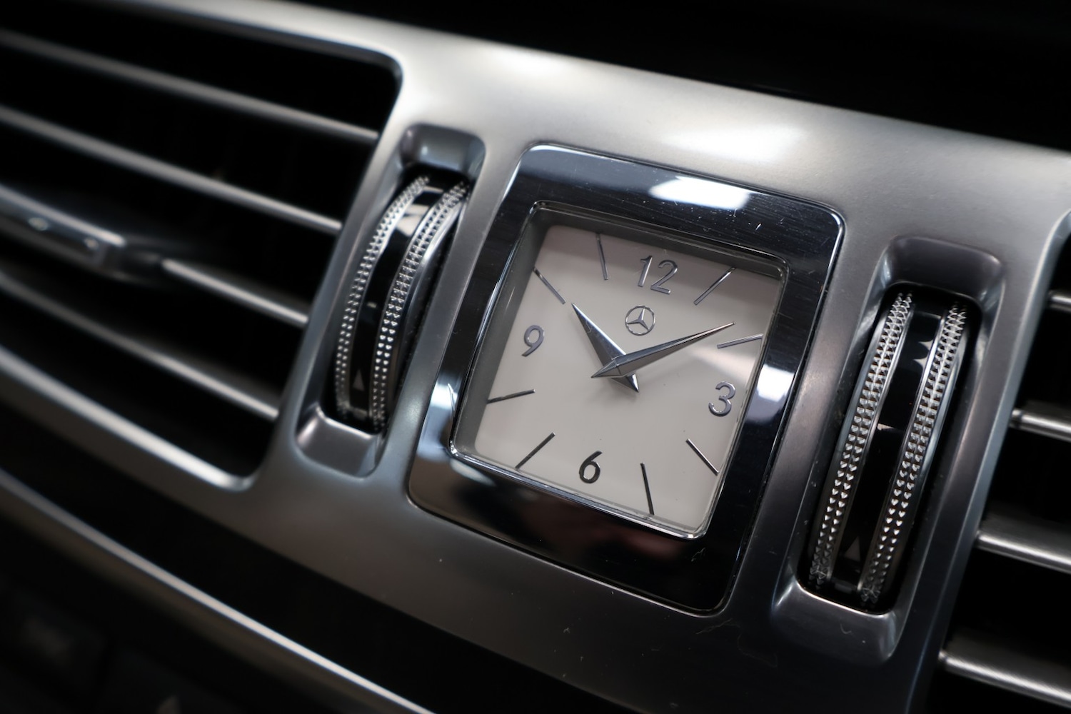 Used Mercedes-Benz E Class 2014 for sale - 78070594: Photo 43