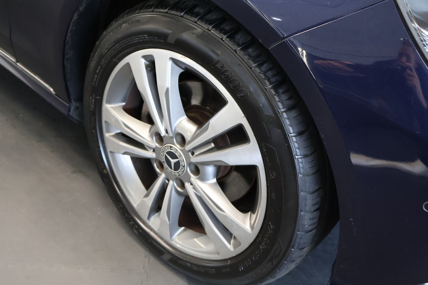 Used Mercedes-Benz E Class 2014 for sale - 78070594: Photo 9