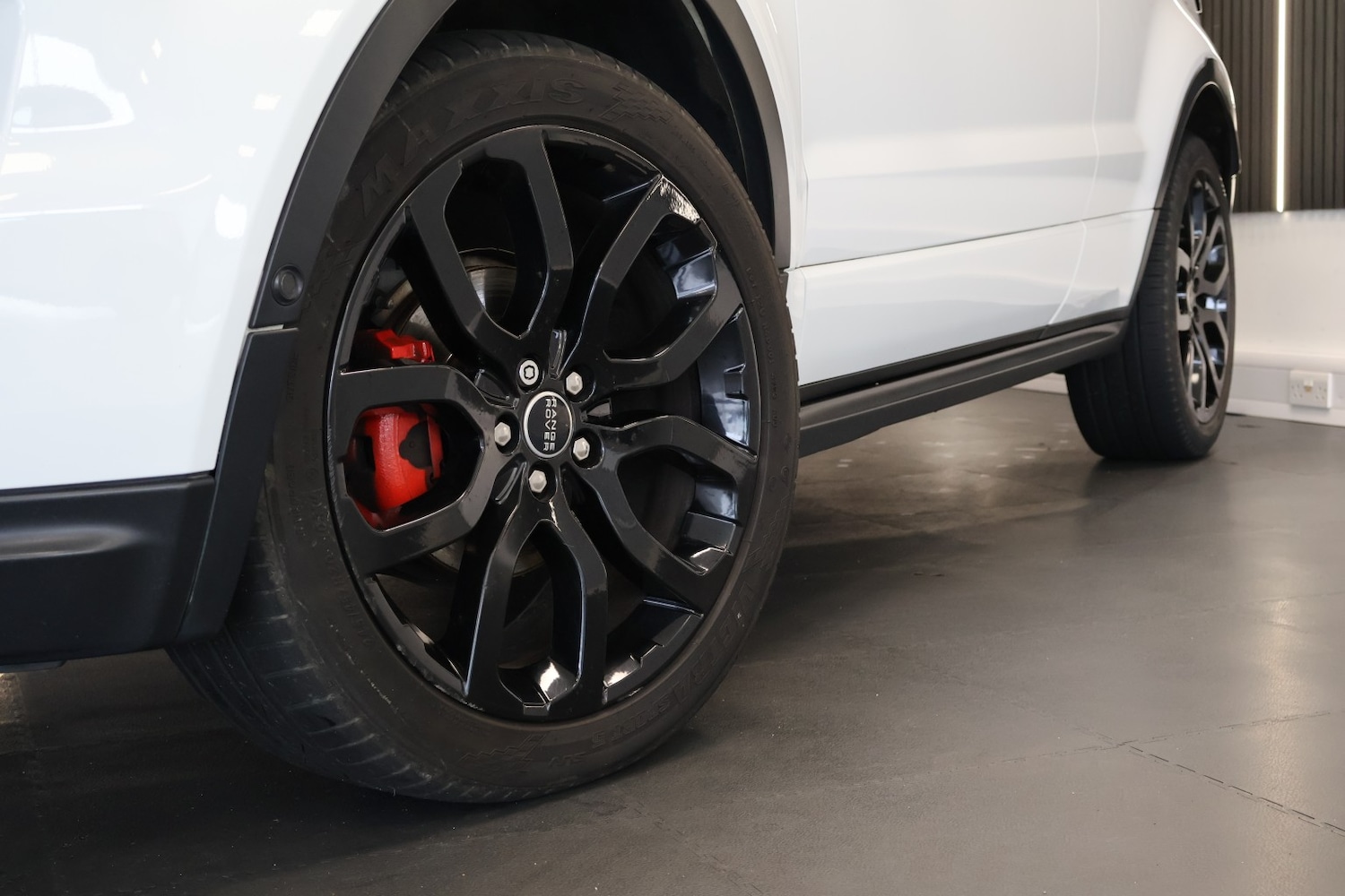 Used Land Rover Range Rover Evoque 2011 for sale - 77632484: Photo 9