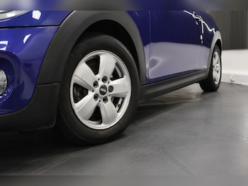 Used MINI Hatch 2018 for sale - 78978493: Photo