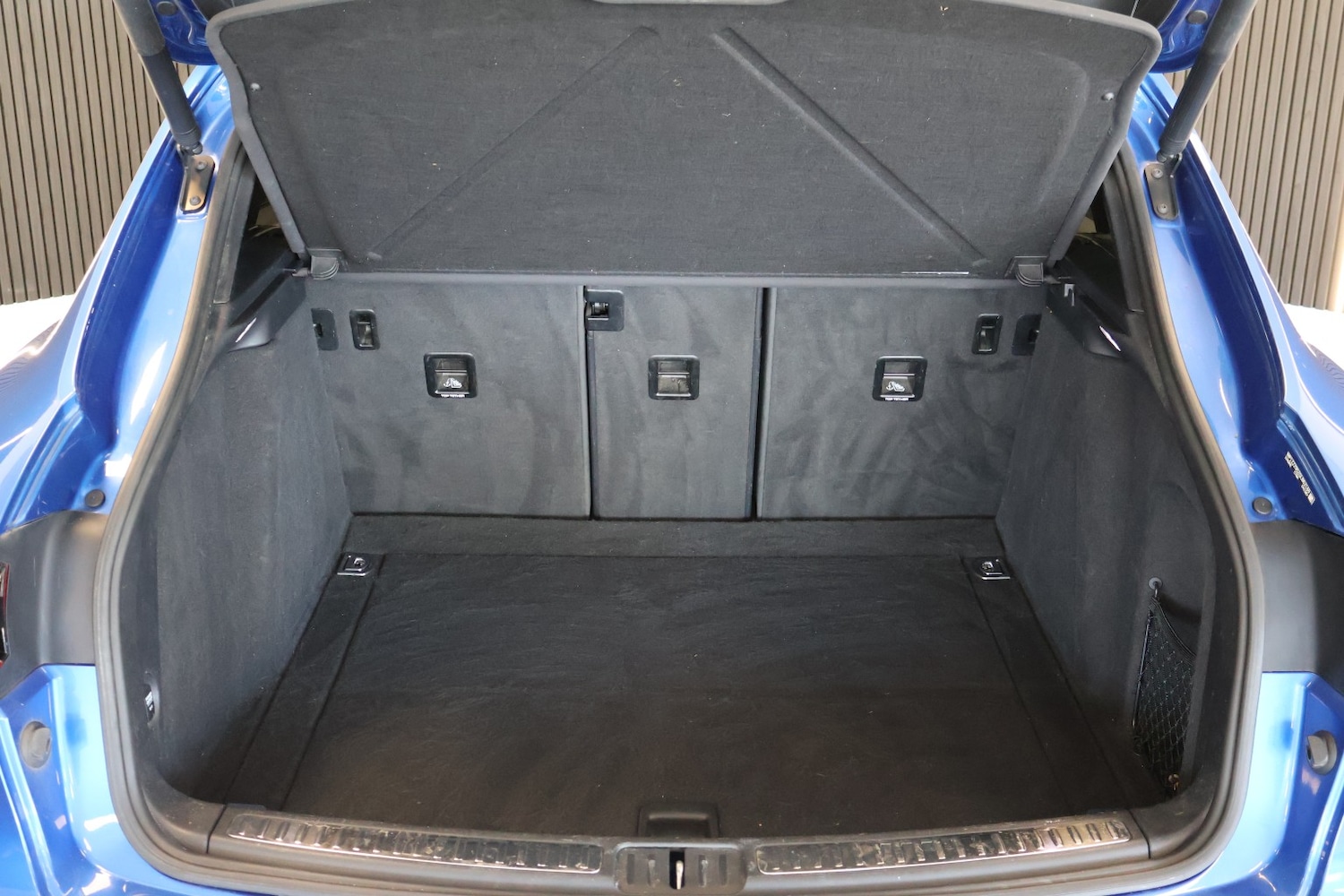 Used Porsche Macan 2015 for sale - 78197994: Photo 15