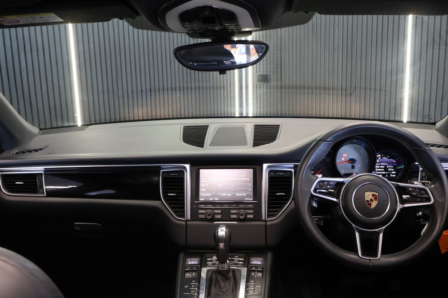 Used Porsche Macan 2015 for sale - 78197994: Photo 24