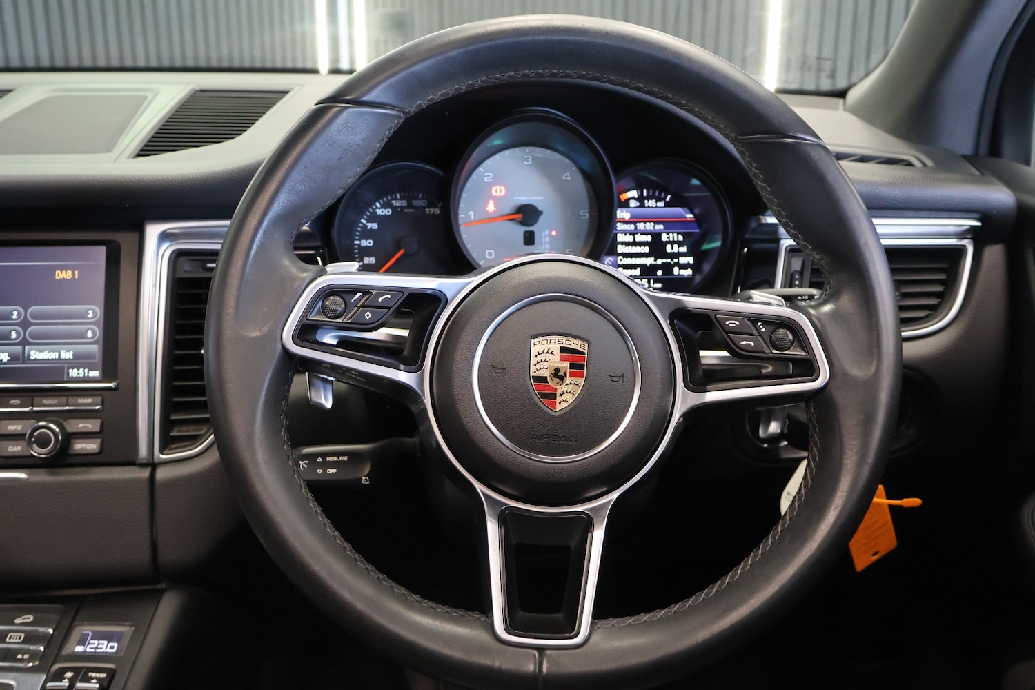 Used Porsche Macan 2015 for sale - 78197994: Photo 25