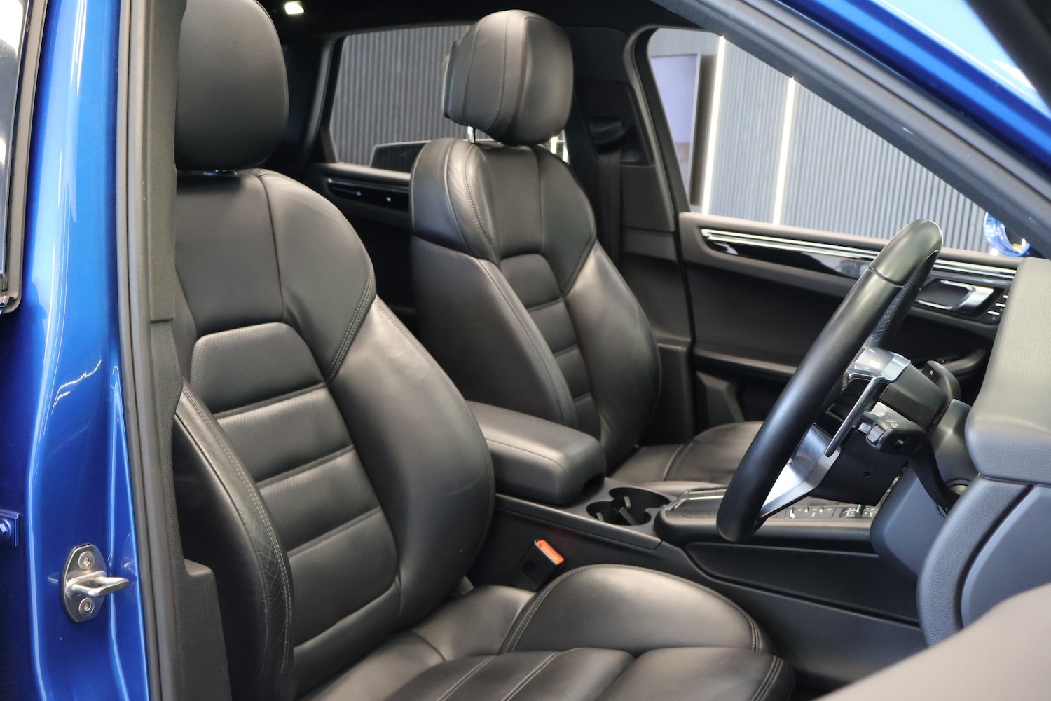 Used Porsche Macan 2015 for sale - 78197994: Photo 29