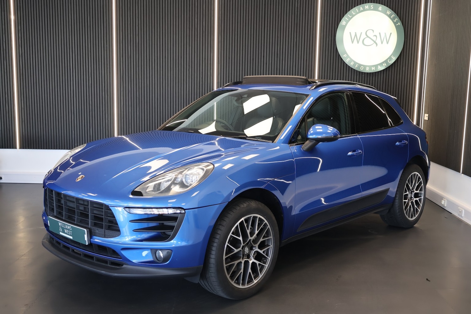 Used Porsche Macan 2015 for sale - 78197994: Photo 4