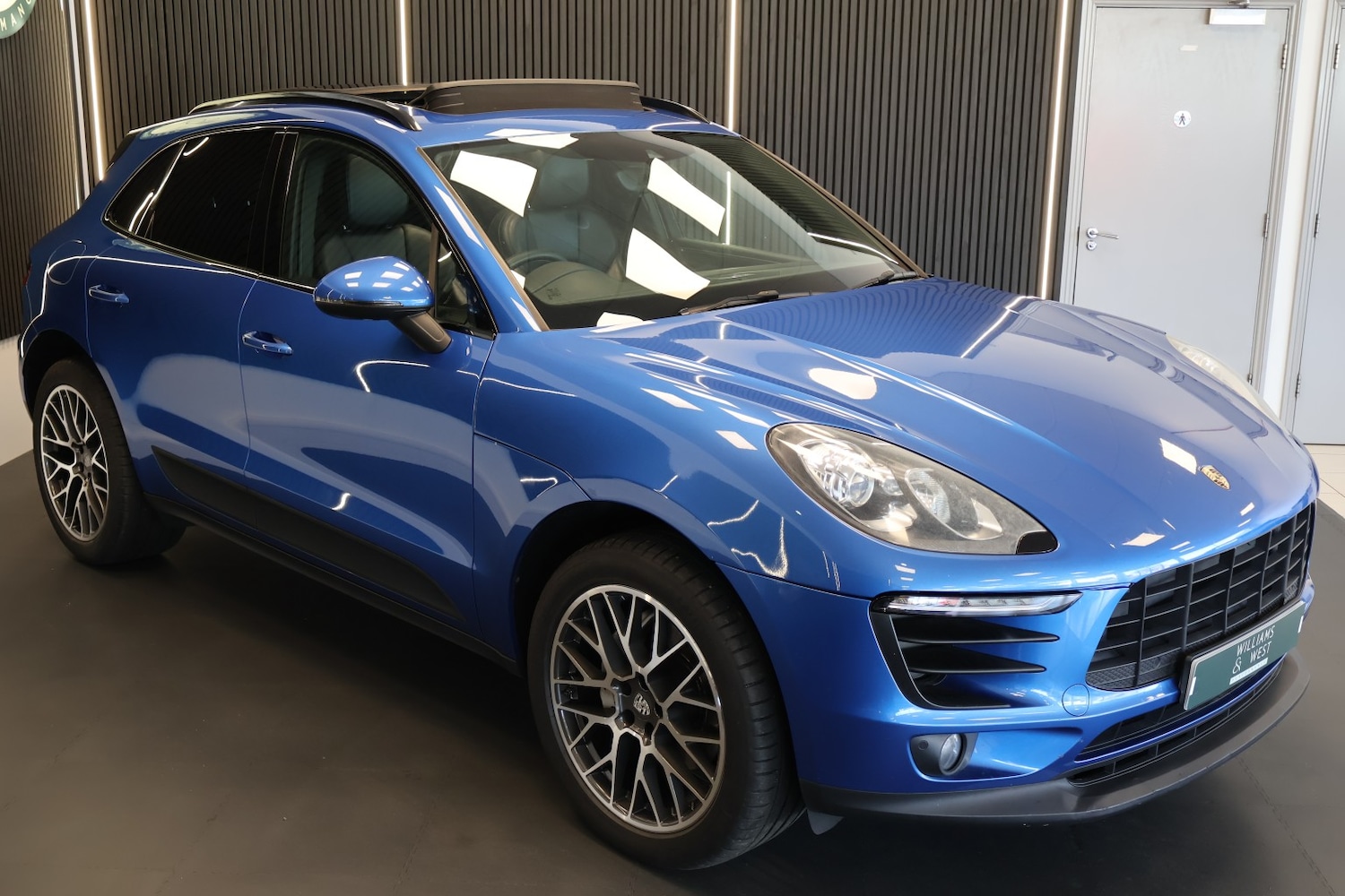 Used Porsche Macan 2015 for sale - 78197994: Photo 8