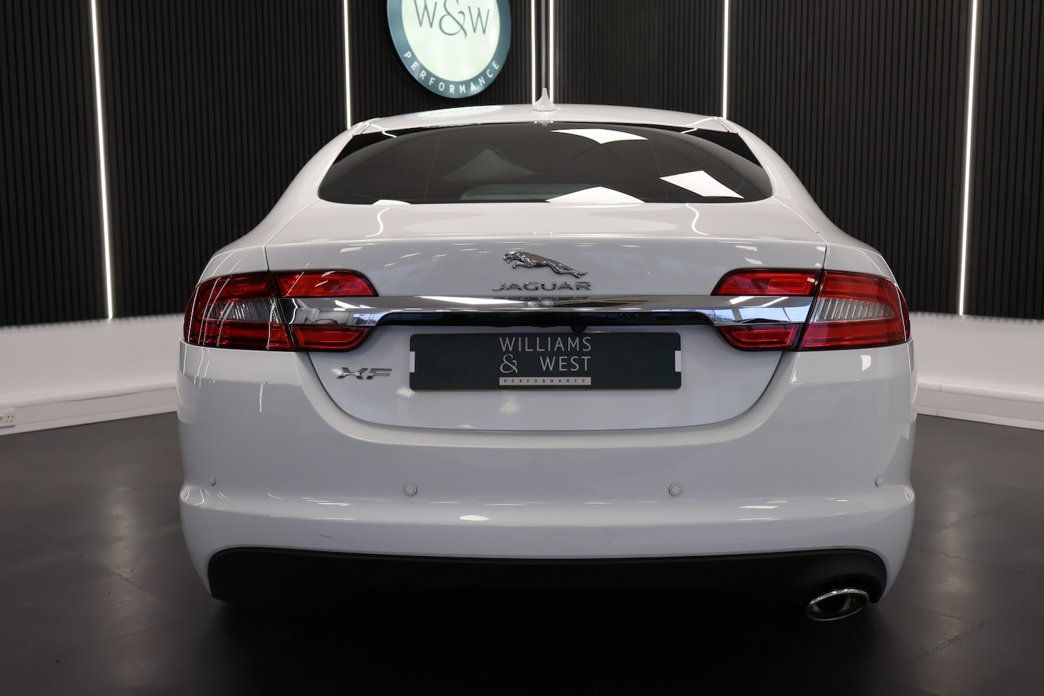 Used Jaguar XF 2015 for sale - 77851357: Photo 15