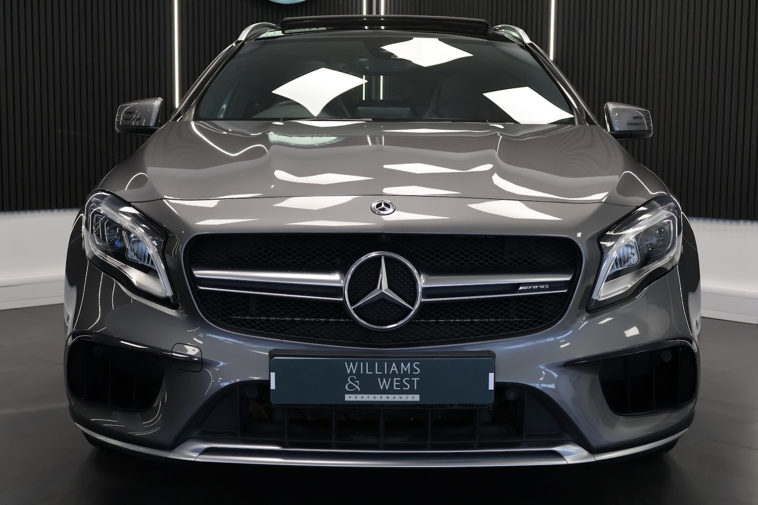 Used Mercedes-Benz GLA 2017 for sale - 77595489: Photo 2