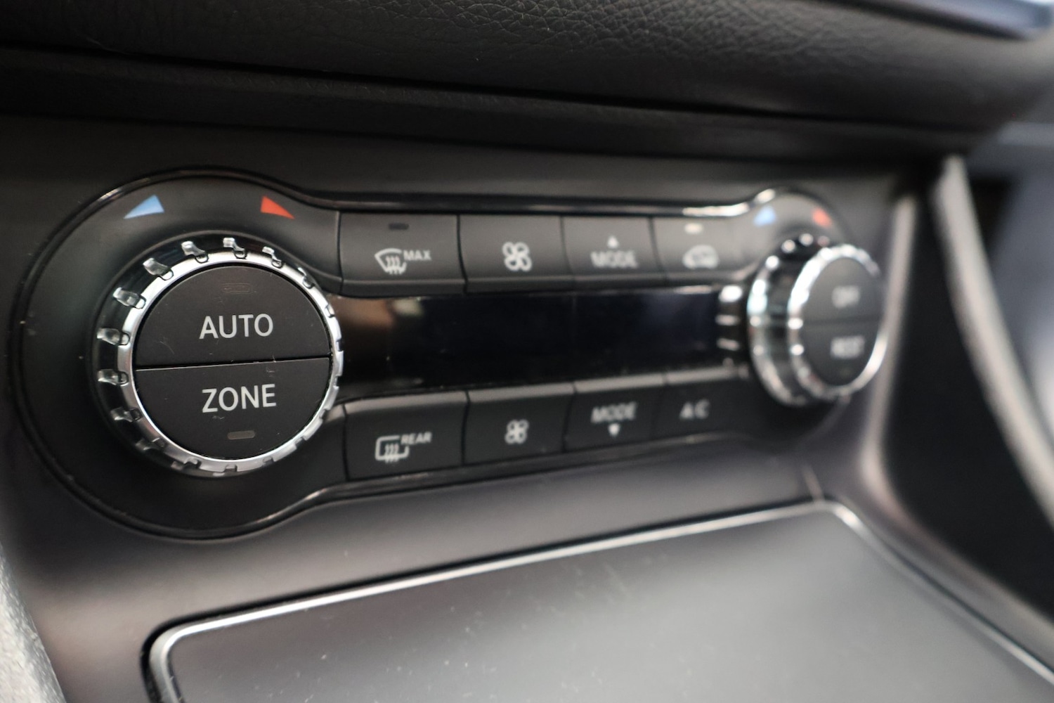 Used Mercedes-Benz GLA 2017 for sale - 77595489: Photo 29