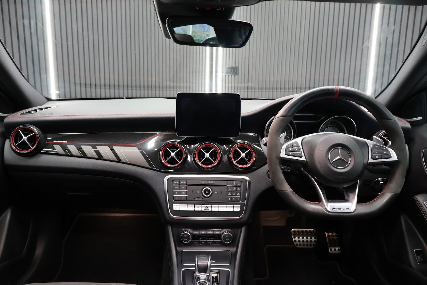 Used Mercedes-Benz GLA 2017 for sale - 77595489: Photo 32