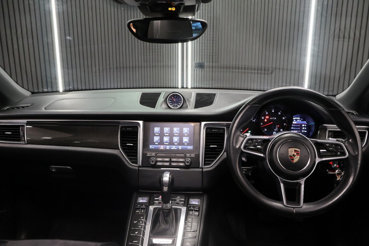 Used Porsche Macan 2016 for sale - 78025778: Photo 30