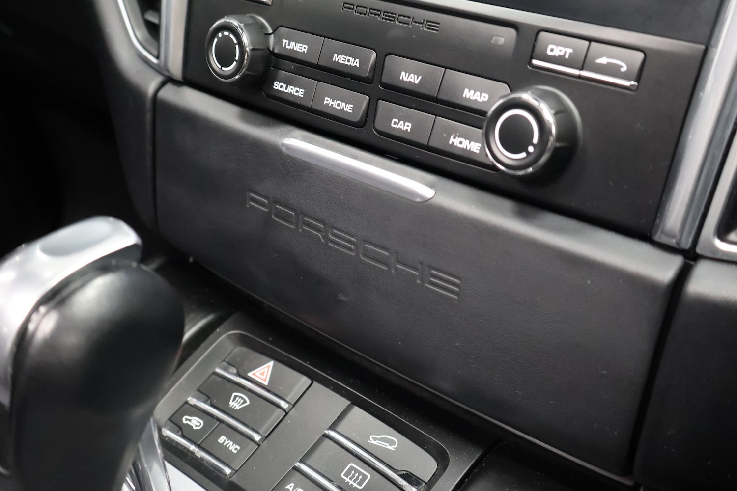 Used Porsche Macan 2016 for sale - 78025778: Photo 36