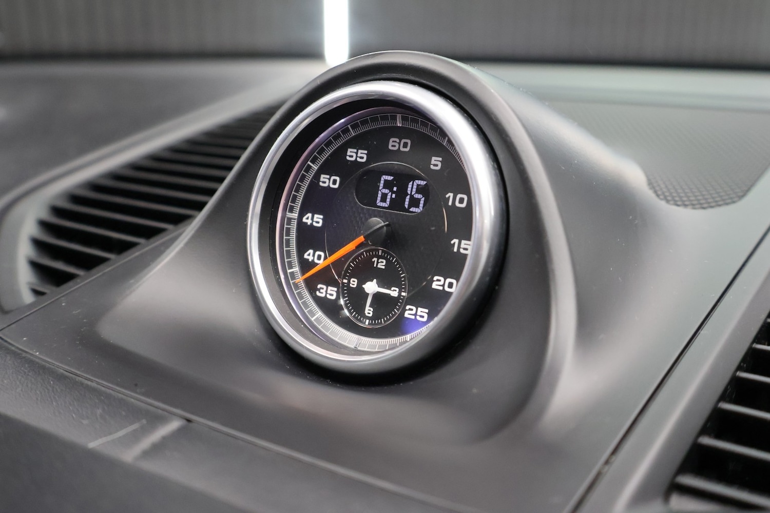 Used Porsche Macan 2016 for sale - 78025778: Photo 38