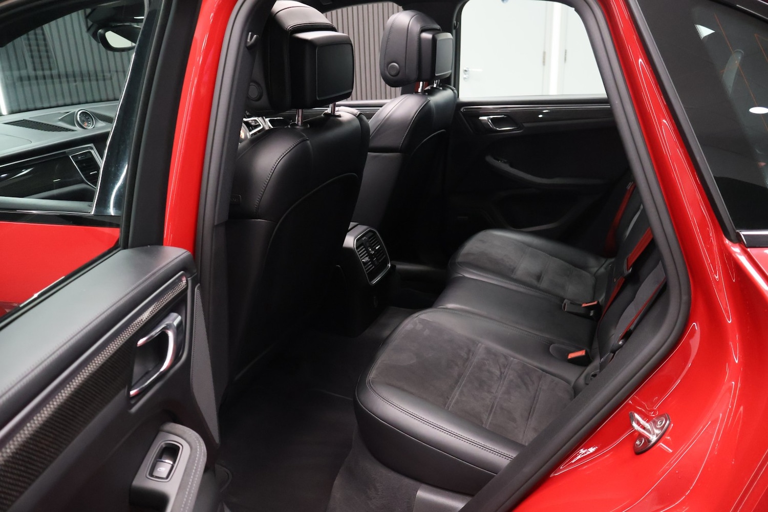 Used Porsche Macan 2016 for sale - 78025778: Photo 50