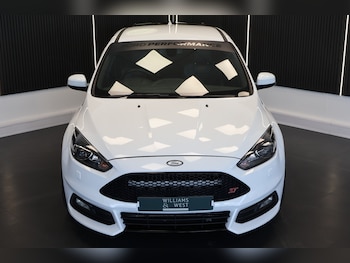 Used Ford Focus 2017 for sale - 78545763: Photo