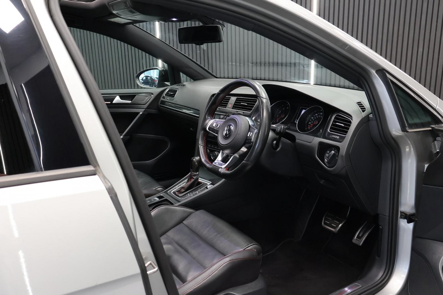 Used Volkswagen Golf 2015 for sale - 77781781: Photo 18