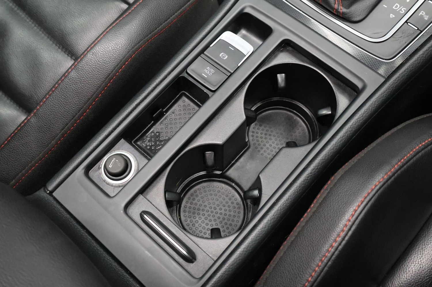 Used Volkswagen Golf 2015 for sale - 77781781: Photo 31