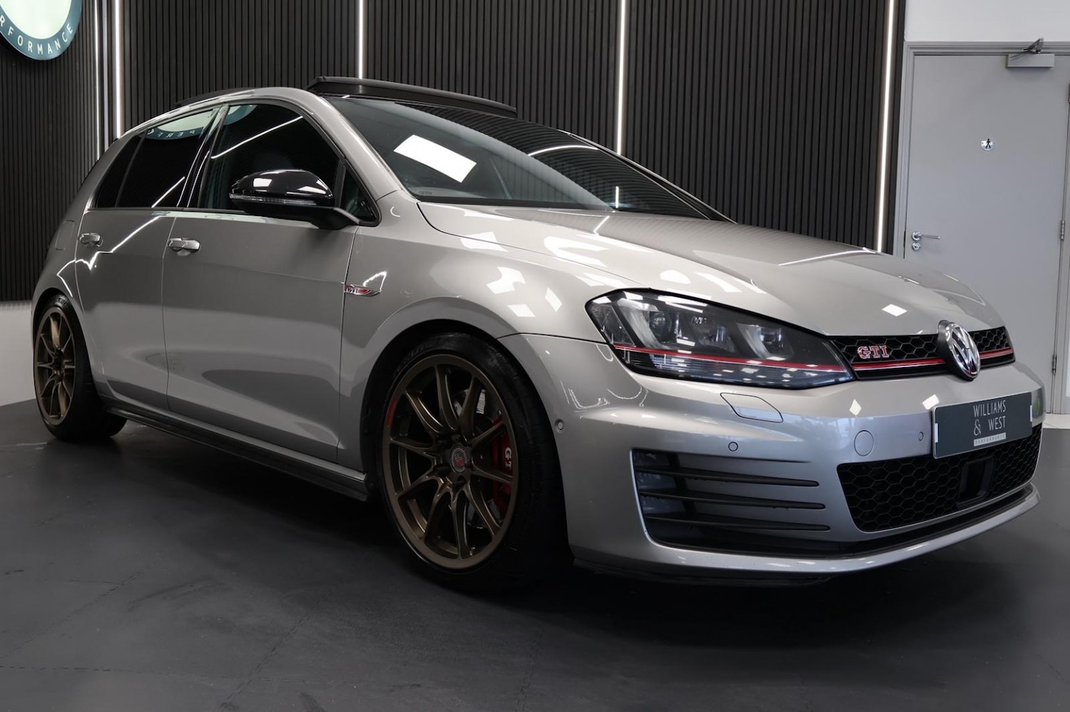 Used Volkswagen Golf 2015 for sale - 77781781: Photo 5