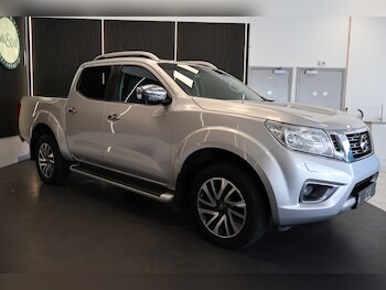 Used Nissan Navara 2018 for sale - 78420473: Photo