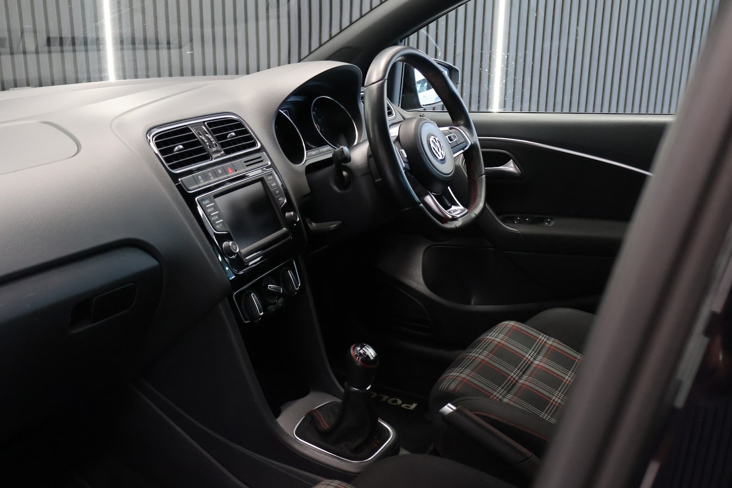 Used Volkswagen Polo 2016 for sale - 77656256: Photo 18