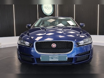 Used Jaguar XE 2015 for sale - 78366407: Photo