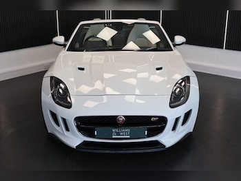 Used Jaguar F-Type 2015 for sale - 79545443: Photo