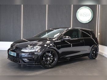 Used Volkswagen Golf 2019 for sale - 78469800: Photo