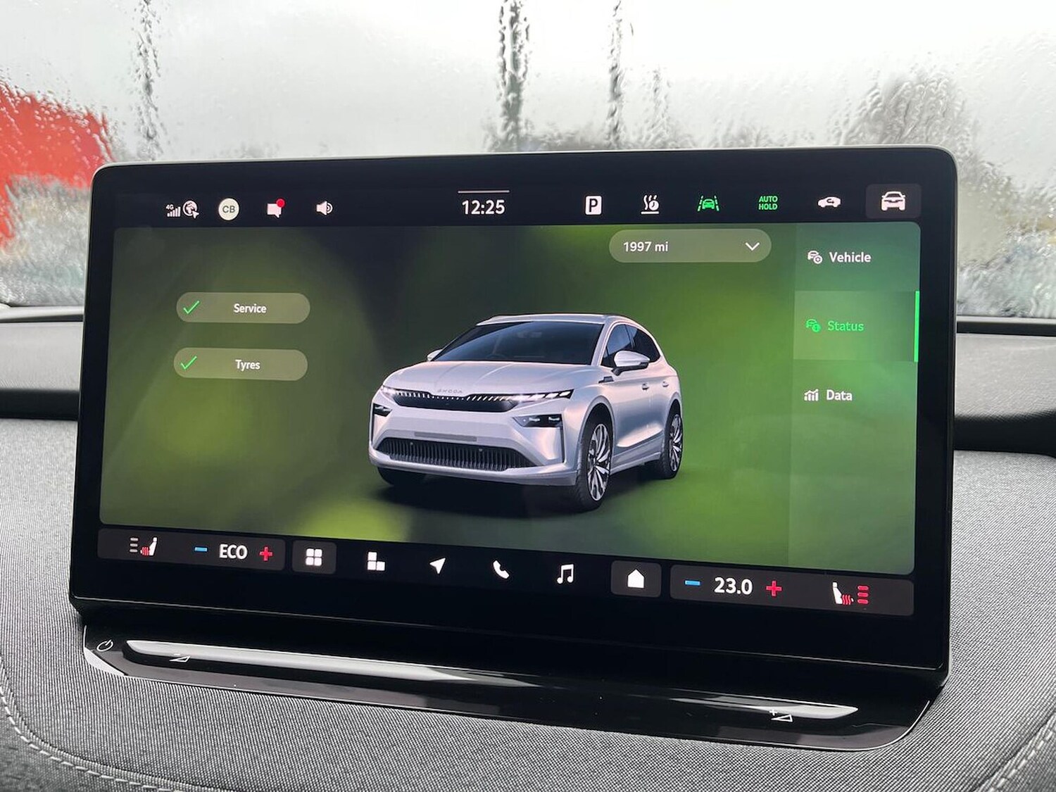 Used Skoda Enyaq 2025 for sale - 77896317: Photo 11