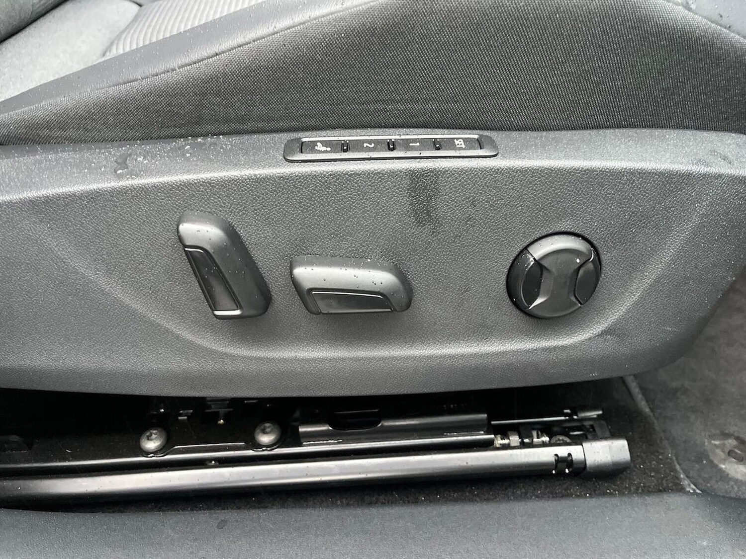 Used Skoda Enyaq 2025 for sale - 77896317: Photo 29